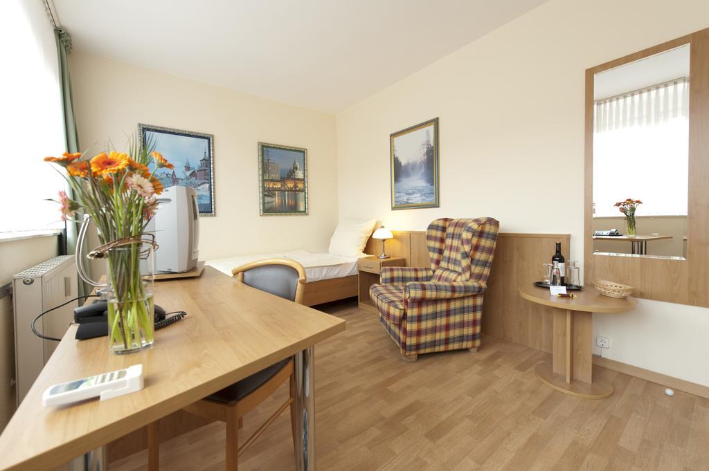 Hotel Marco Polo Munster  Zimmer foto